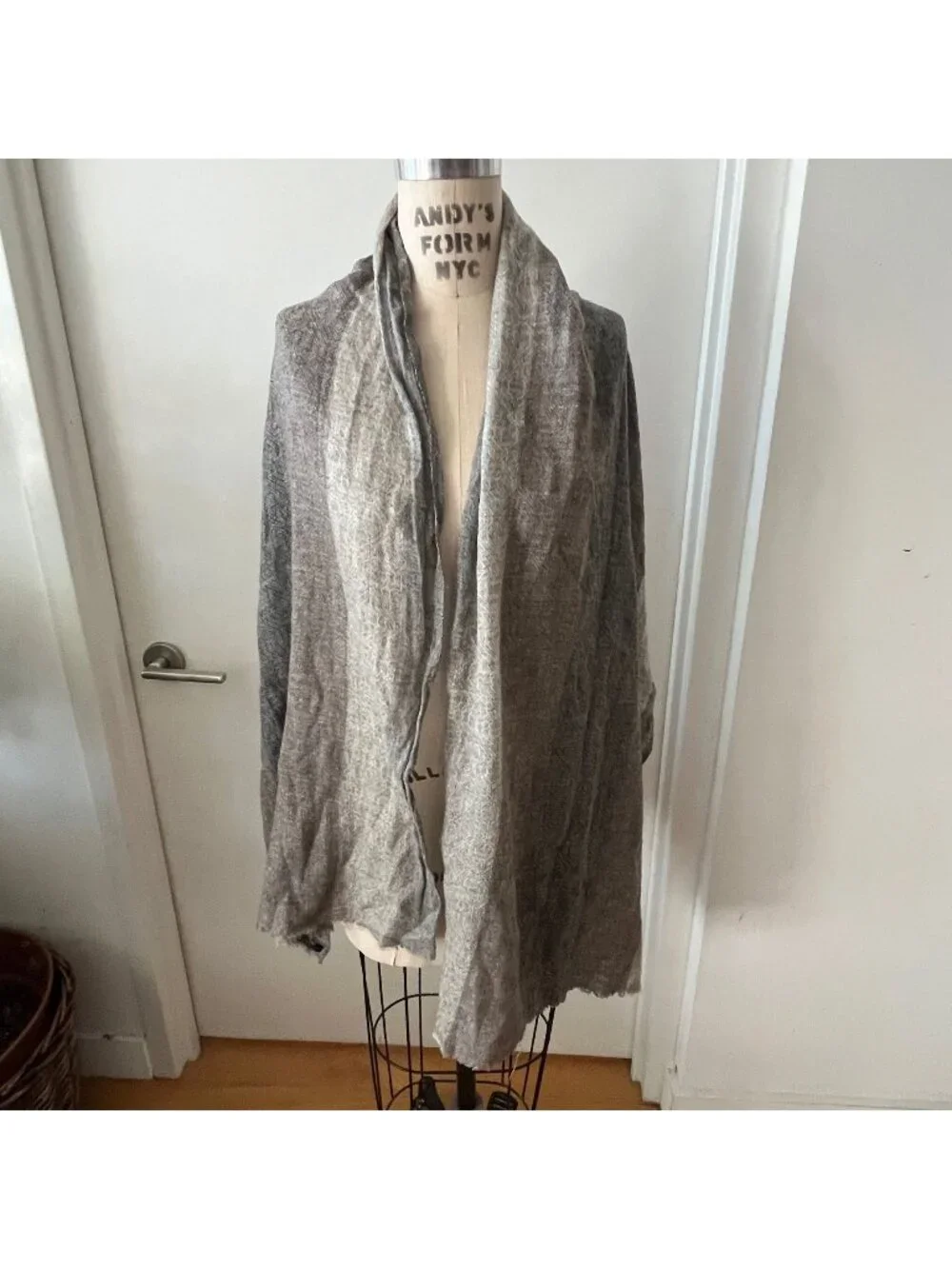 Handmade Nepalese Cashmere Scarf/Wrap